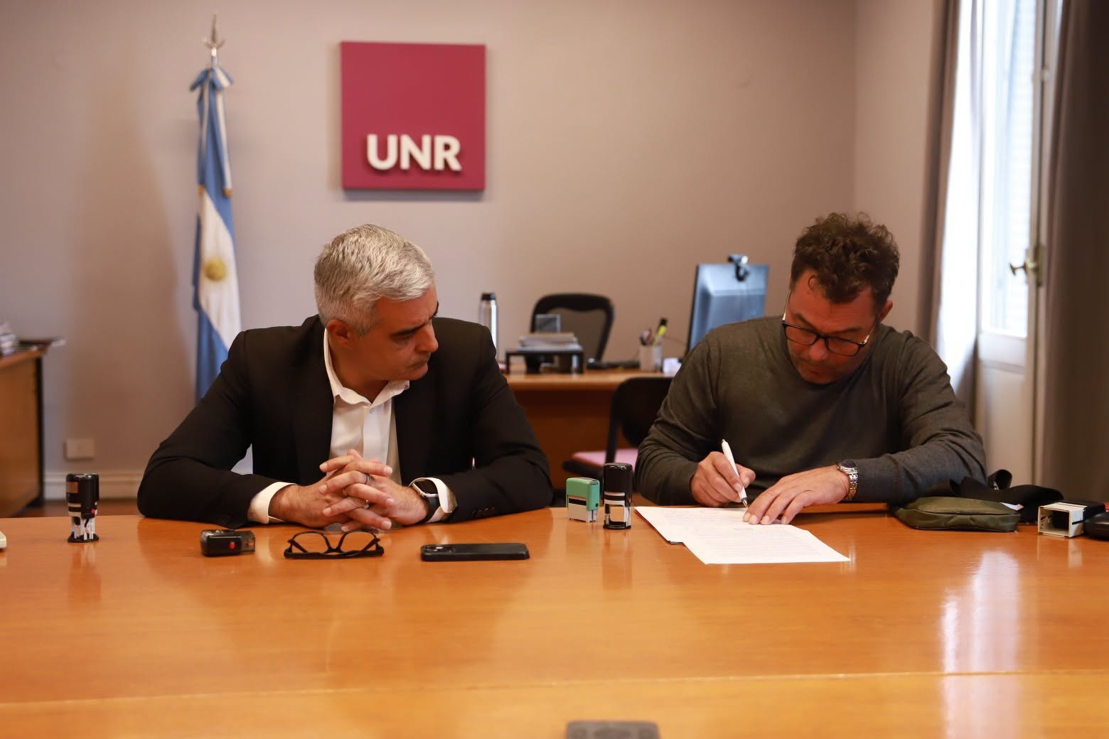 Chabás firmó un convenio con la UNR para nuevos cursos a la localidad